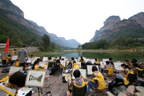 研学旅行、老年旅游、会议旅游将是下一个潜力旅游市场